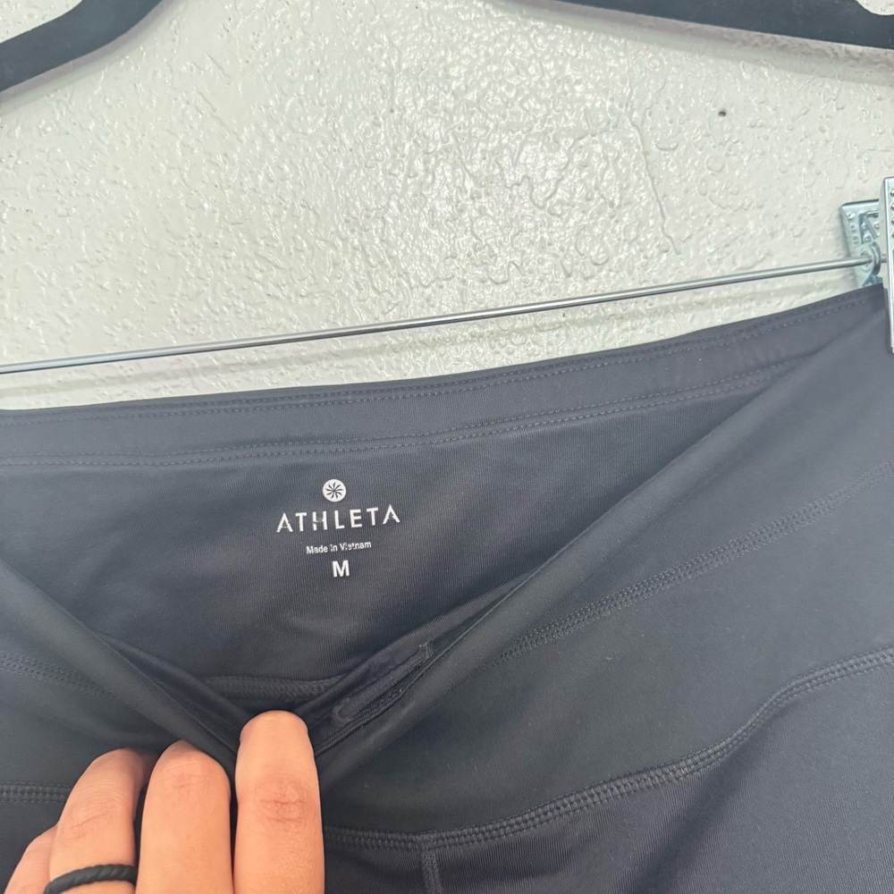 Athleta Black Powder Peak Leggings Size Medium Black - Picture 4 of 9